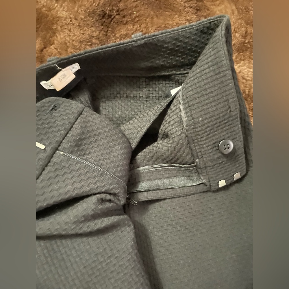 Club Monaco Black Textured Cropped Trousers - Picture 7 of 9